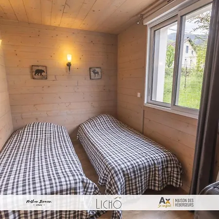 Les Balcons Montagnards * アクス・レ・テルム