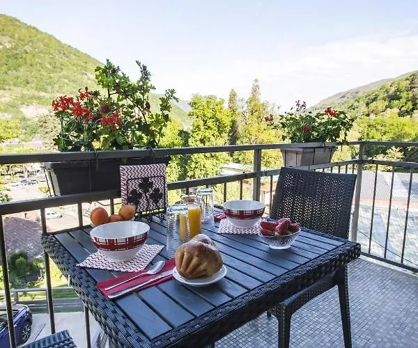 Les Balcons Montagnards Apartamento *